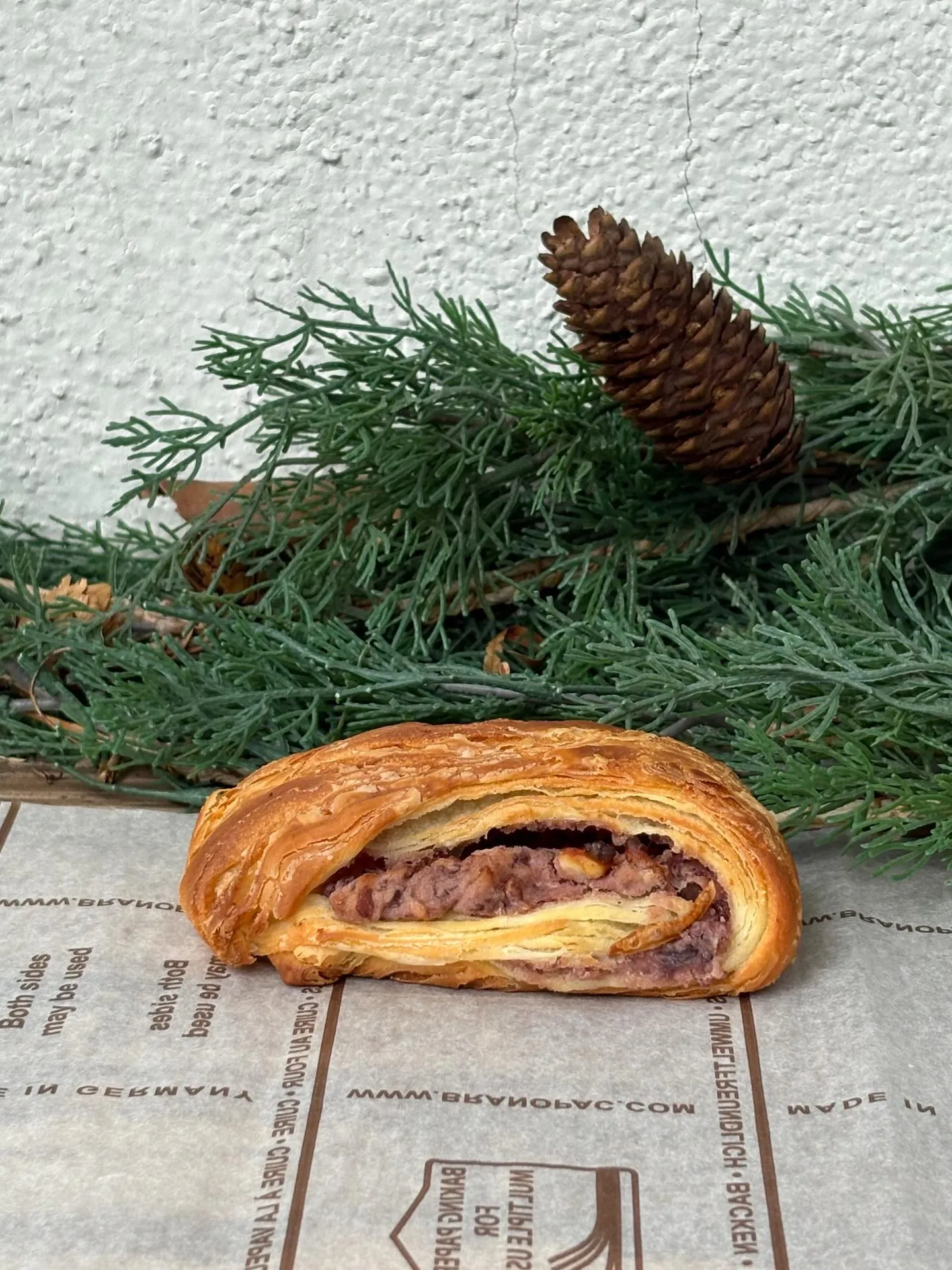 つぶあんクリチクロワッサン